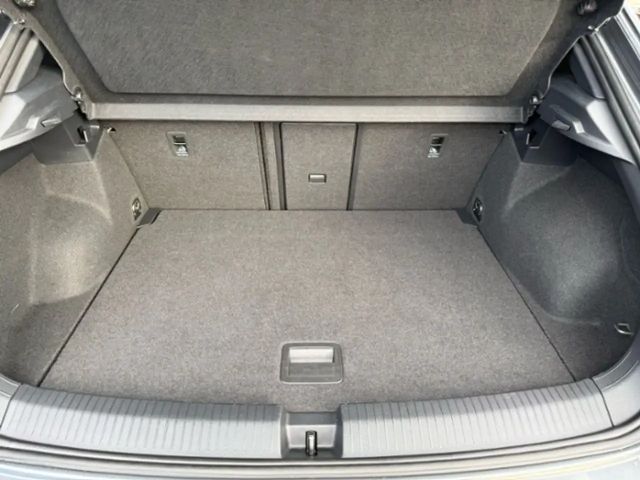Volkswagen T-Roc 1.5 TSI DSG Sport