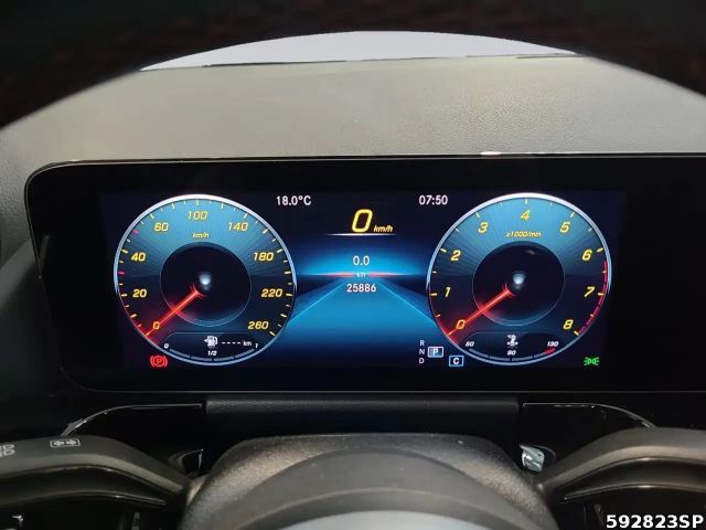 Mercedes-Benz GLA 200 4MATIC AMG Line