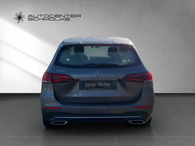 Mercedes-Benz B 180 Progressive