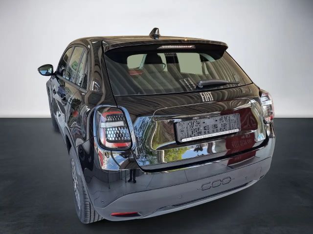 Fiat 600e Elektro MY25 115kW (156PS) "RED"