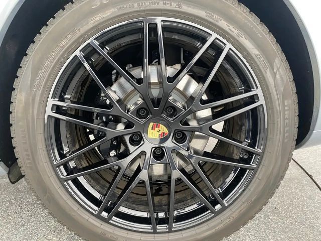 Porsche Cayenne Coupé E-Hybrid