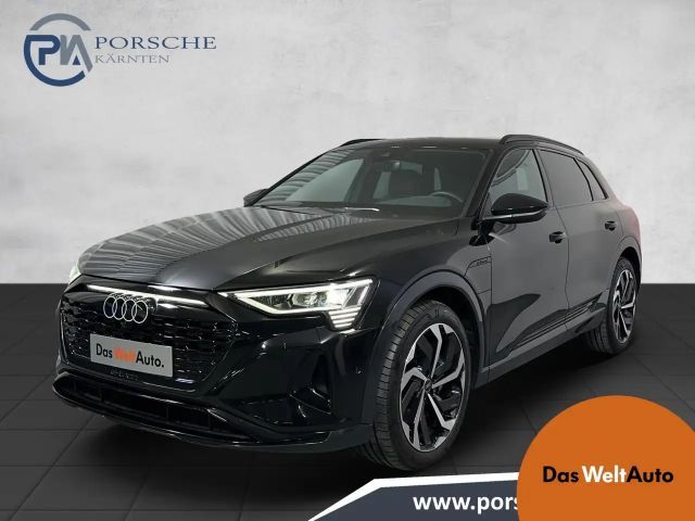 Audi Q8 e-tron 55 Business Quattro
