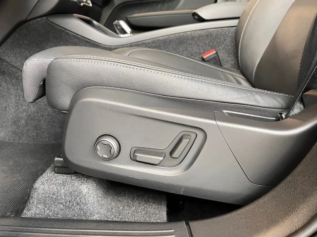 Volvo XC40 Dark Ultra