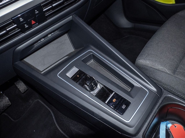 Volkswagen Golf 1.5 eTSI Golf VIII Life