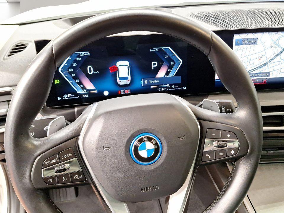 BMW 320 320e Touring