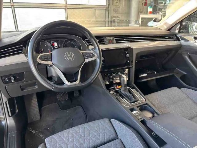 Volkswagen Passat 2.0 TDI Business DSG Variant