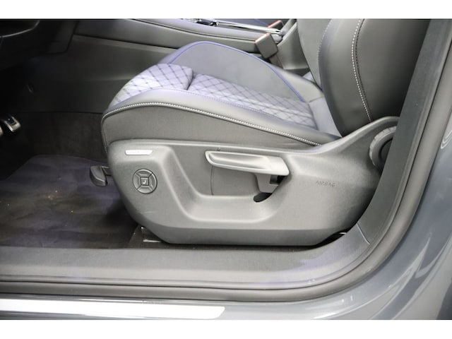 Volkswagen Tiguan 1.5 eTSI DSG R-Line