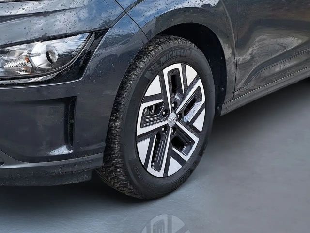 Hyundai Kona 2WD Electric