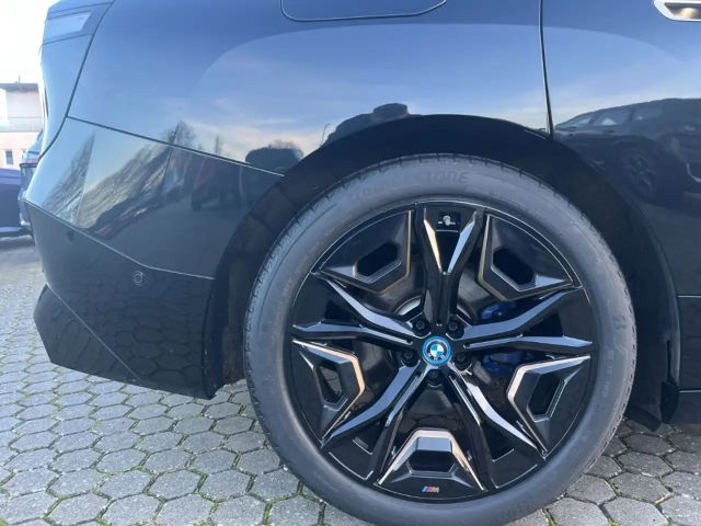 BMW iX xDrive xDrive40