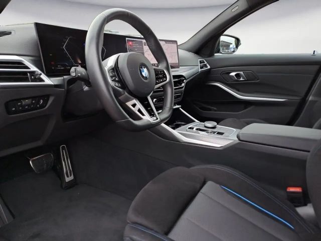 BMW 320 320d M-Sport Sedan xDrive