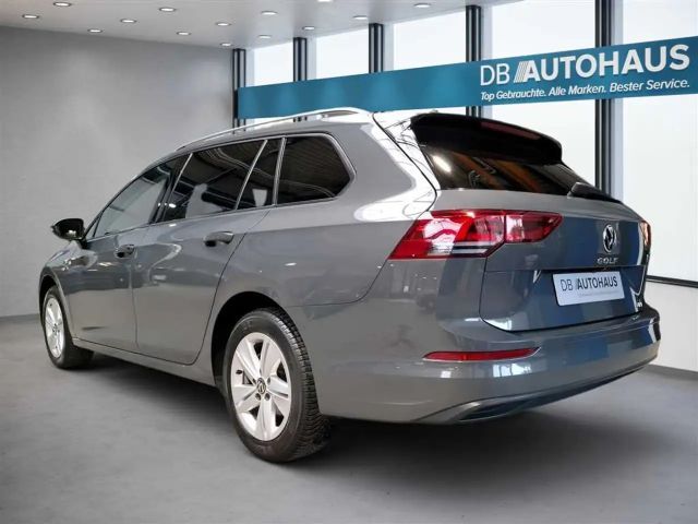 Volkswagen Golf 1.5 eTSI DSG Life