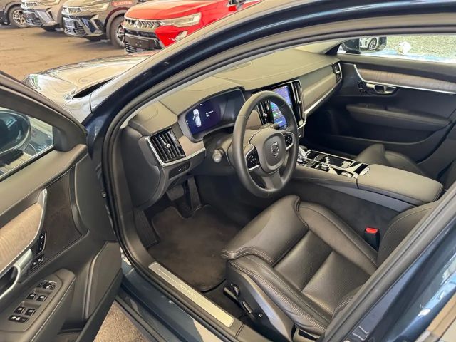 Volvo V90 Plus T6