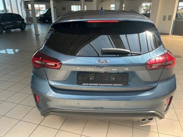 Ford Focus EcoBoost ST Line