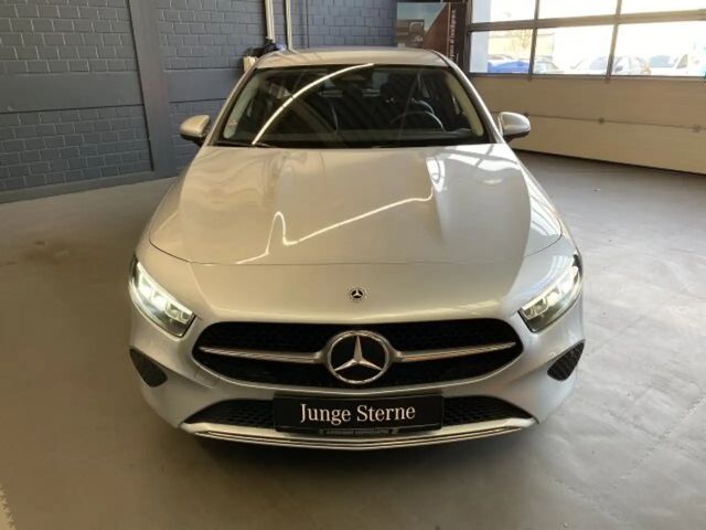 Mercedes-Benz A 180 Progressive