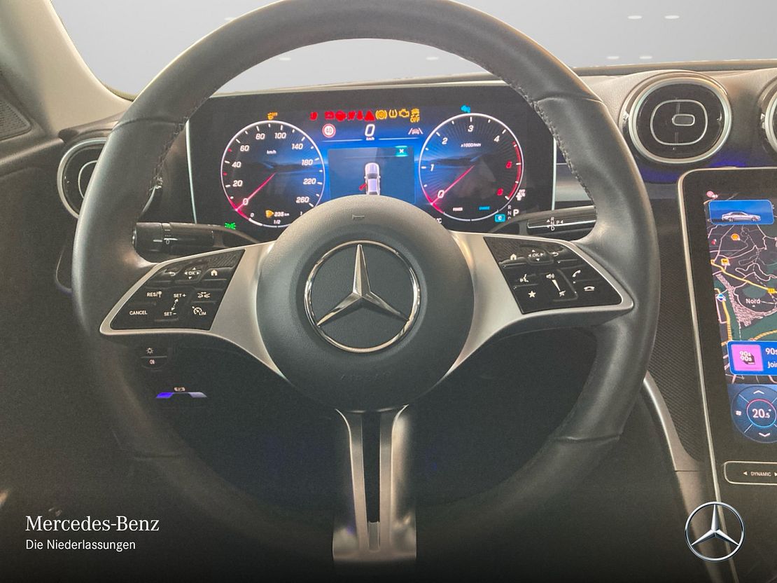 Mercedes-Benz C 200 AVANTGARDE C 200 d Sedan