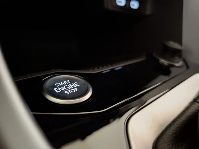 Volkswagen T-Roc Friends TSI