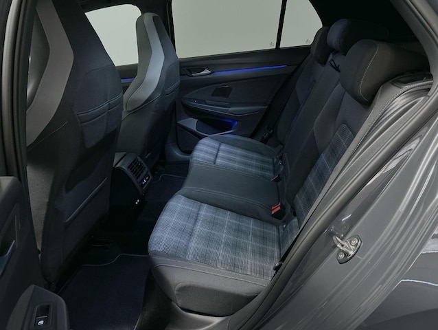 Volkswagen Golf 2.0 TDI DSG Golf VIII