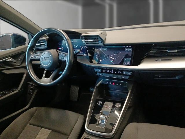 Audi A3 30 TFSI S-Tronic Sedan