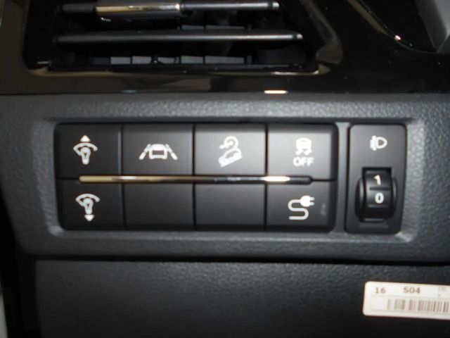 SsangYong Korando E-Motion Platinum Wärmepumpe Navi Sitzh.