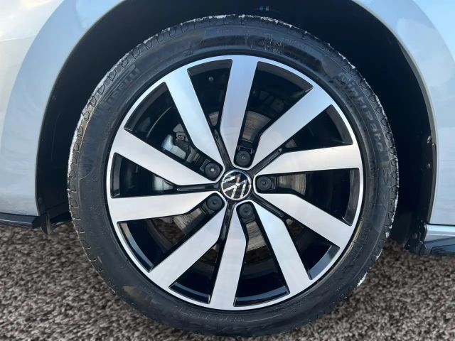 Volkswagen Touran DSG Highline R-Line