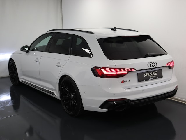 Audi RS4 Avant Quattro