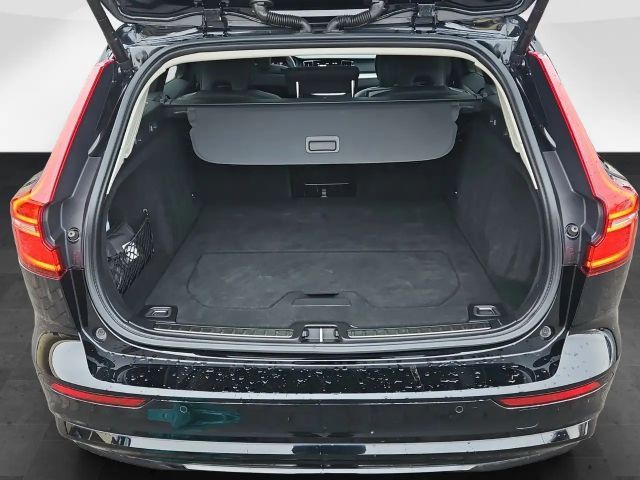 Volvo V60 AWD Dark Plus T6
