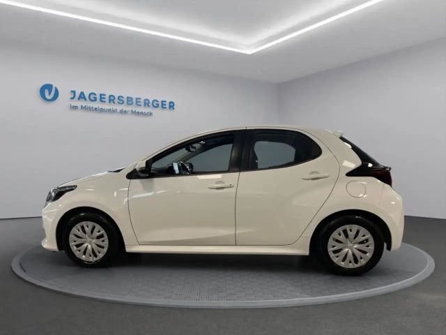Toyota Yaris Active VVT-i