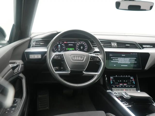 Audi Q8 e-tron PANO MATRIX B&O AHK LUFT ACC LEDER