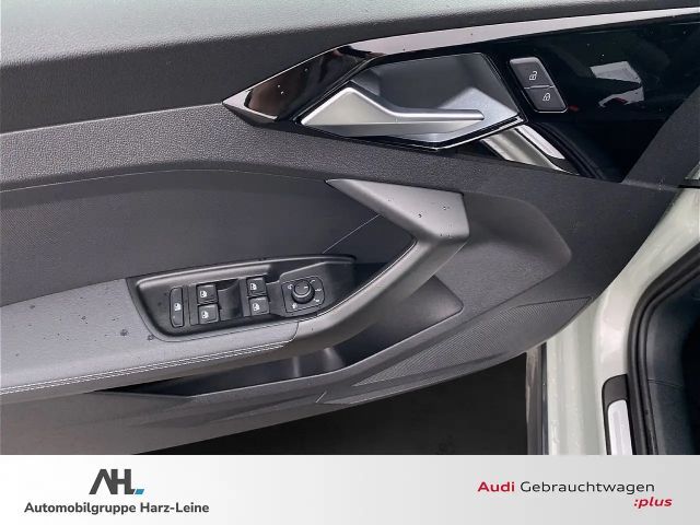 Audi A1 30 TFSI Allstreet S-Line S-Tronic