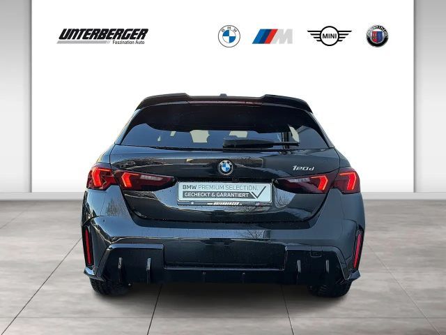 BMW 120 120d Comfort pakket M-Sport Sedan