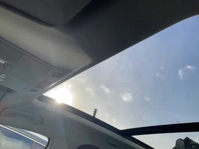 Skoda Karoq 1.5 TSI Selection