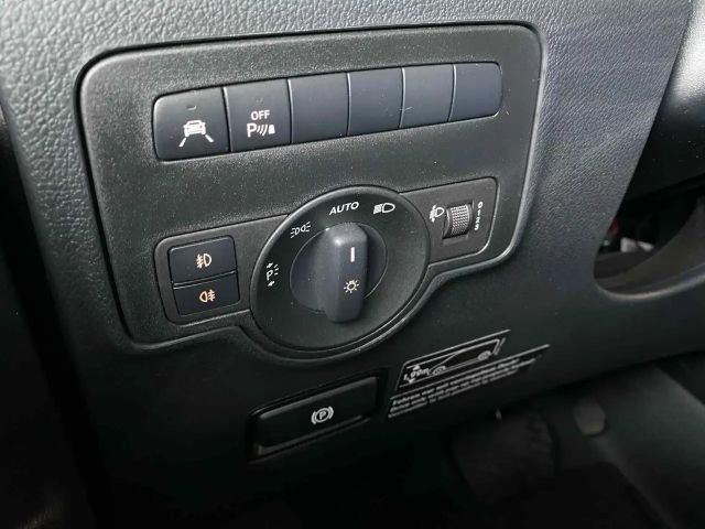 Mercedes-Benz Marco Polo Activity