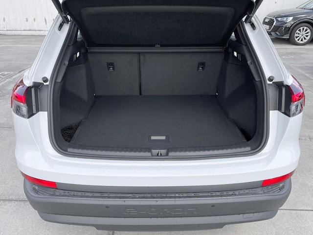 Audi Q4 e-tron Compact 45 e-tron Audi Q4 e-tron