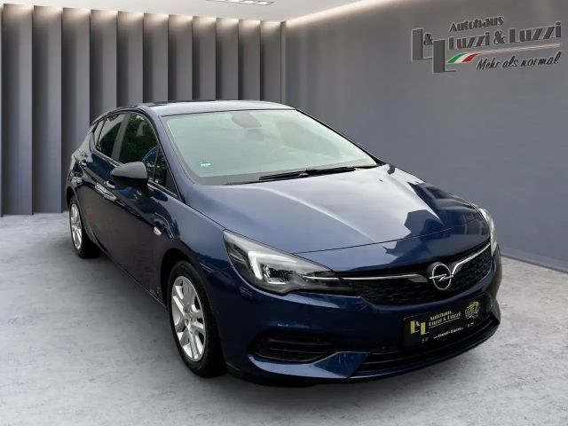 Opel Astra K Lim. 5-trg. (08.2015*SHZ*KAMERA*PDC*