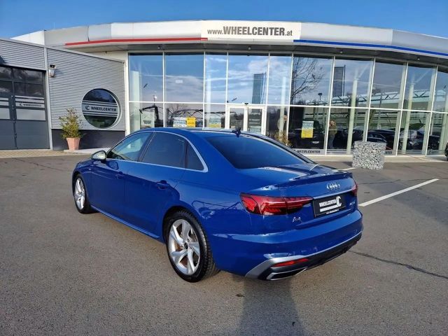 Audi A4 40 TDI S-Line S-Tronic Sedan