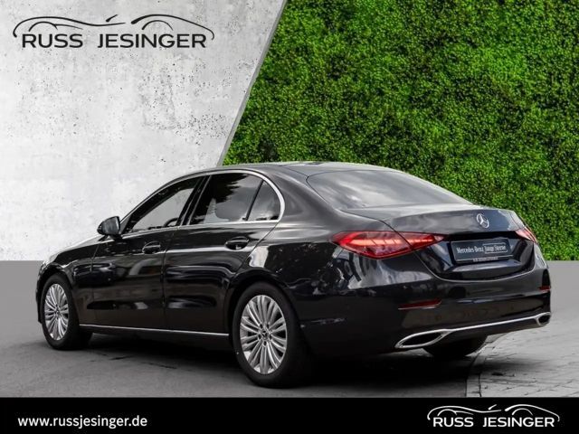 Mercedes-Benz C 200 AVANTGARDE Sedan