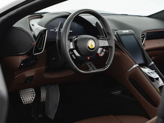 Ferrari Roma Spider
