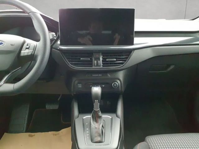 Ford Focus EcoBoost ST Line Wagon