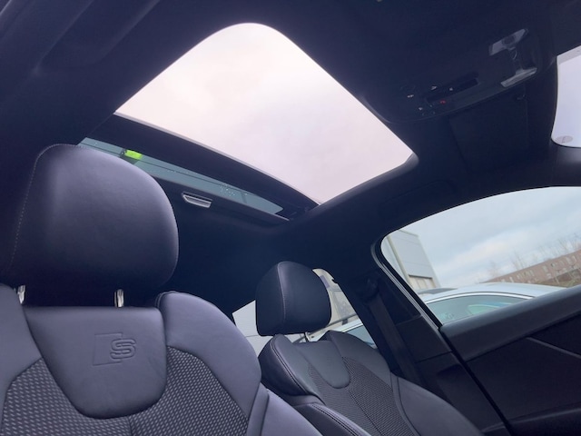 Audi Q2 35 TFSI S-Line