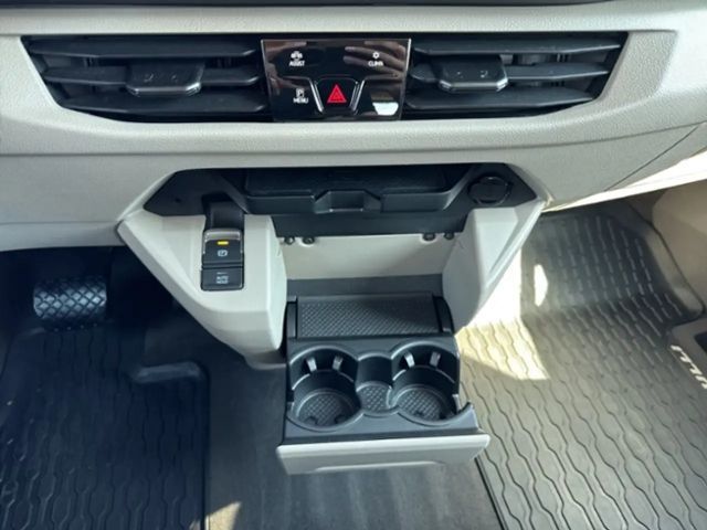 Volkswagen Multivan 2.0 TDI DSG T7