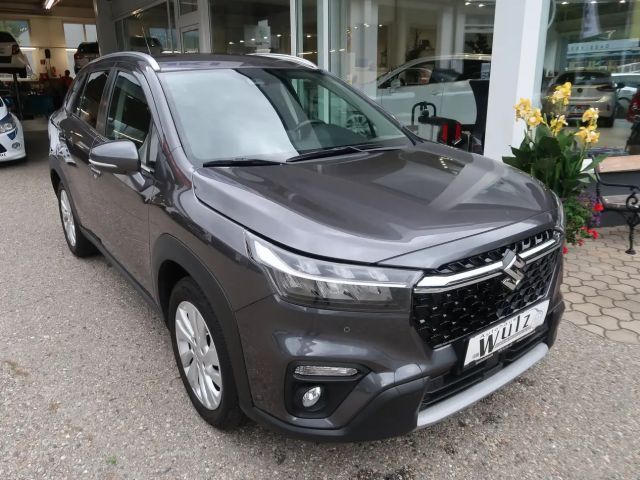 Suzuki S-Cross AllGrip Hybrid