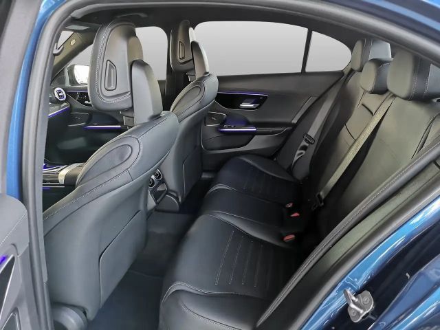 Mercedes-Benz C 180 AMG Line Sedan