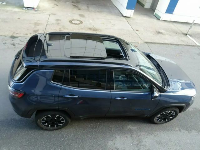 Jeep Compass 1,3 T4 4xePlugin Autom,360°,AHK,Panorama