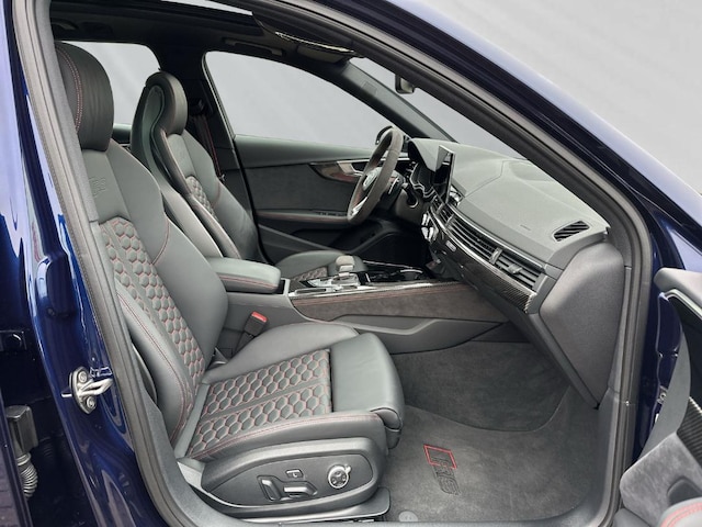 Audi RS4 Avant Quattro