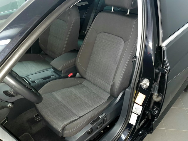 Volkswagen Passat 2.0 TDI Business DSG Variant