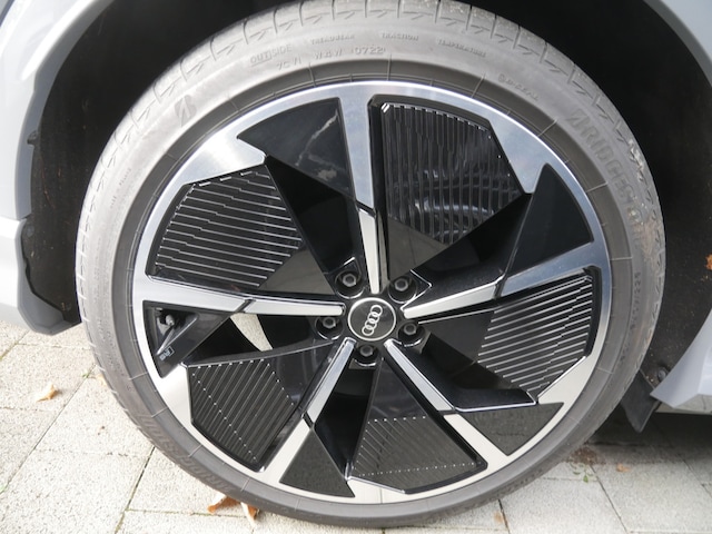 Audi Q4 e-tron 50 Quattro Sportback