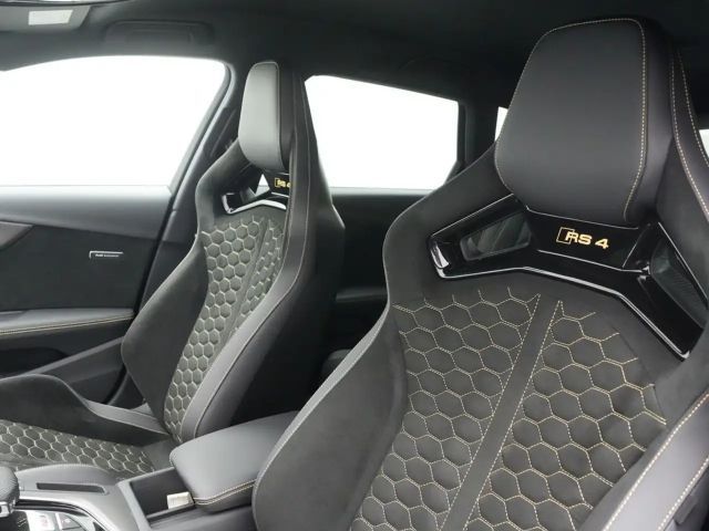 Audi RS4 edition 25 ACC NAVI VIRT APP-CONNECT PDC SHZ
