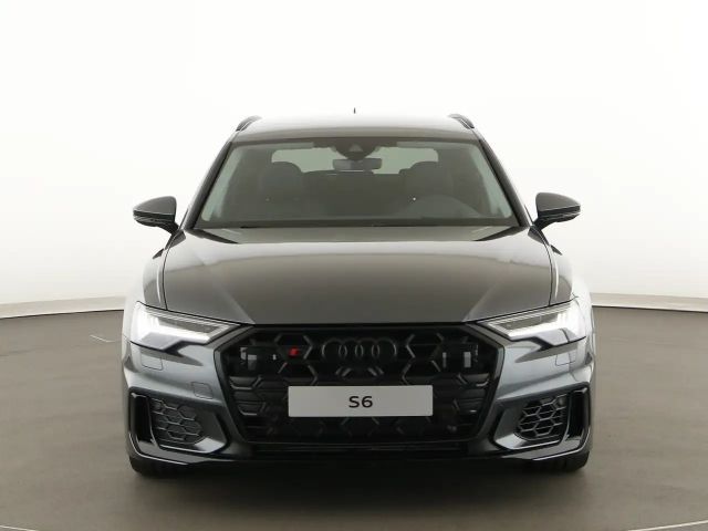 Audi S6 Avant