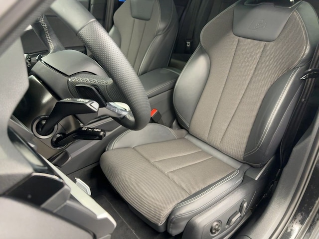 Audi A4 35 TFSI Avant S-Tronic