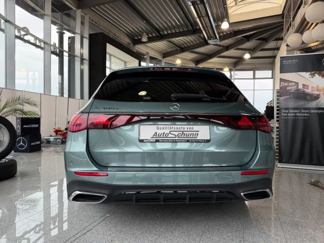 Mercedes-Benz E 300 AMG Line E 300 e